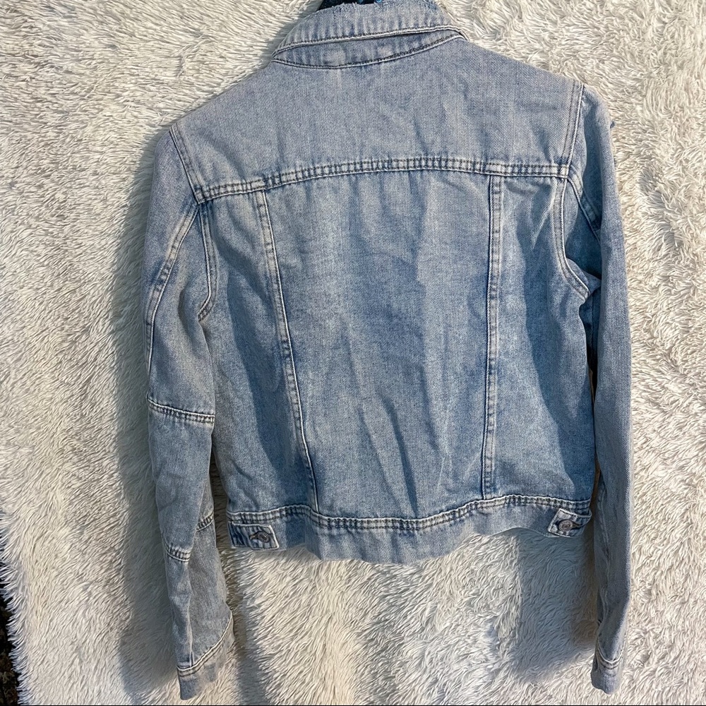 Light Wash Ripped Denim Jacket - Picture 7 of 8